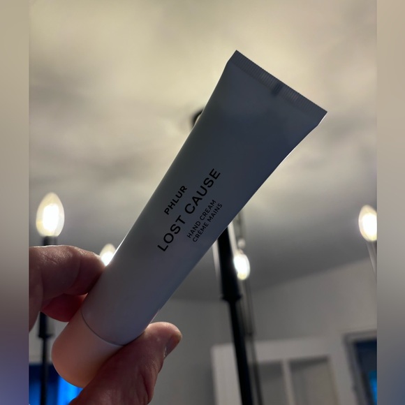 PHLUR- COMBO SET (MUST EXCLUDE SOMEBODY WOOD BODY WASH) - Picture 6 of 10